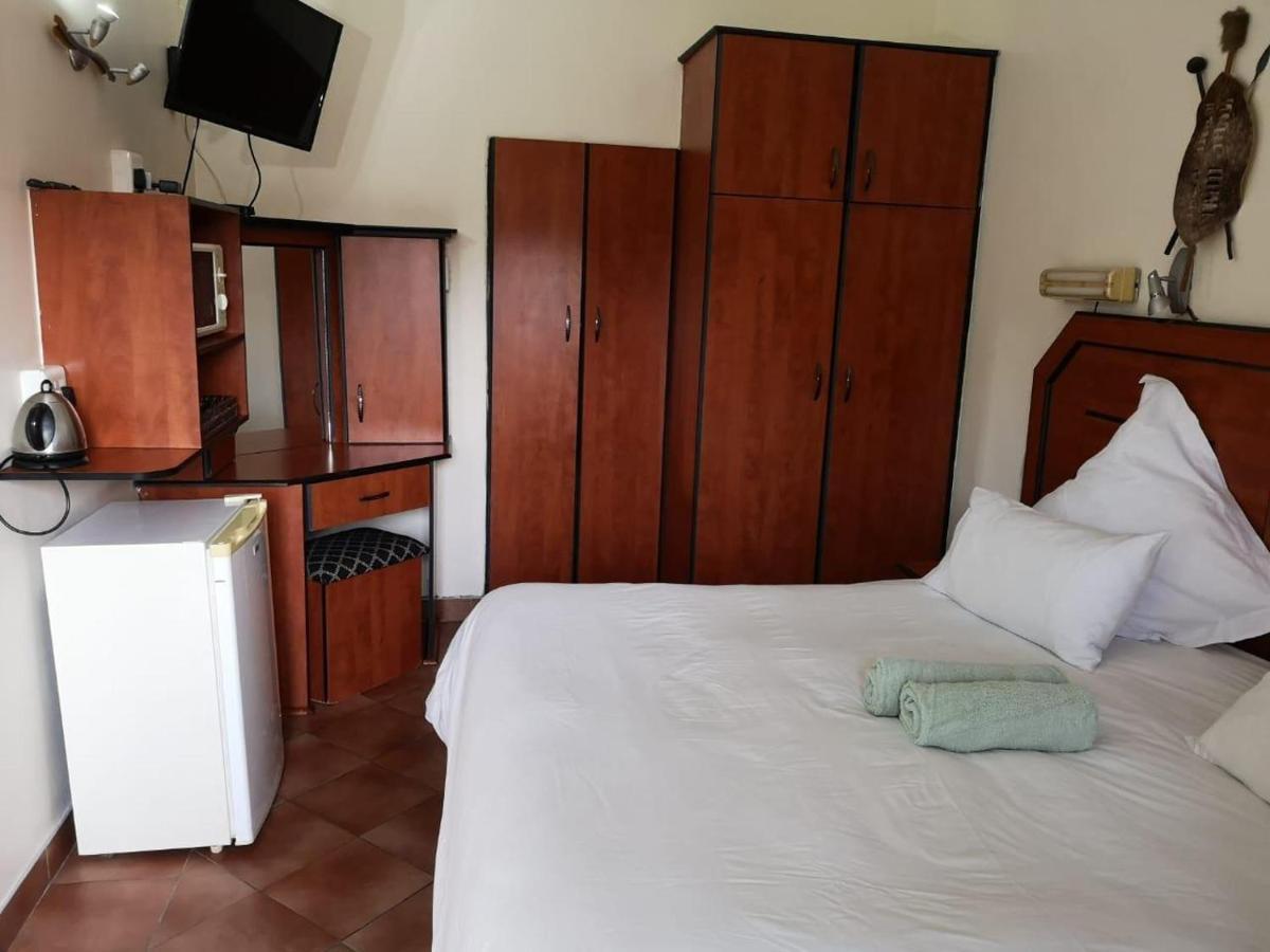 Dolphin Coast B&B Дурбан Экстерьер фото
